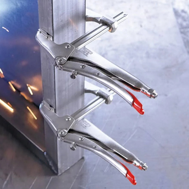 F503528_1.jpg F503528_1.jpg